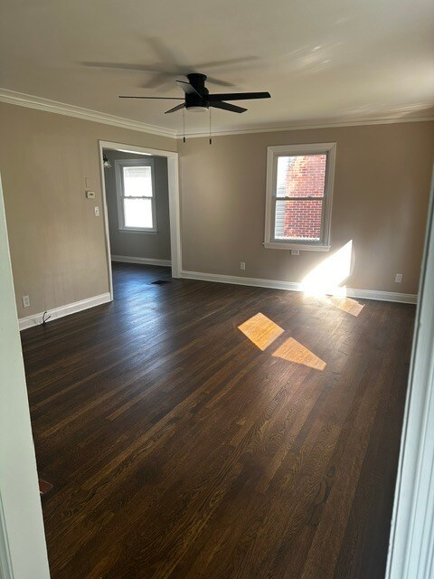 Foto del edificio - 3912 Washington Ave SE