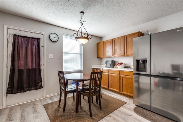 Foto del edificio - 1708 Pebble Brook Way