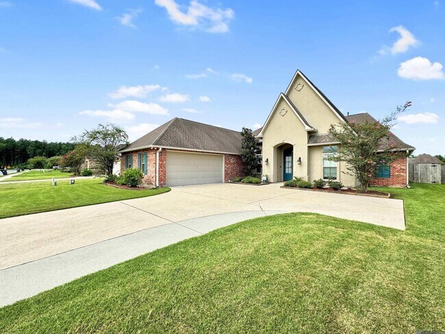 Foto del edificio - 20357 Chaumont Ave