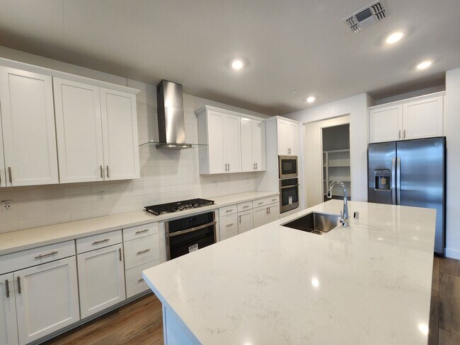 Building Photo - 1089 Mambo Way - Roseville 95747