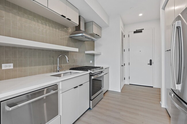 Photo - 500 Merritt Ave Townhome