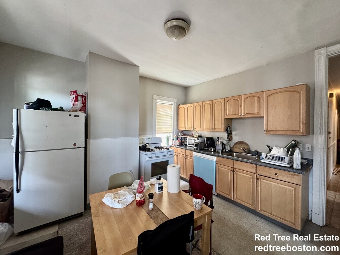 Photo - 348 Faneuil St. Unit 2