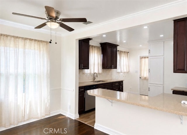 Foto del edificio - 14461 Cullen St