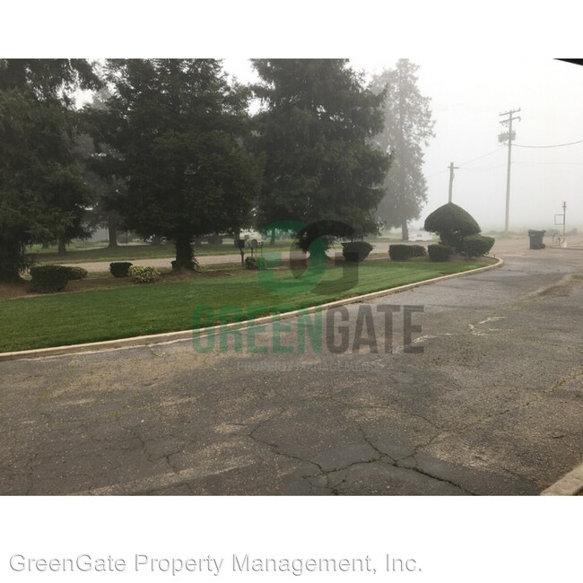 Building Photo - 3 br, 3 bath House - 5719 Merriam Rd