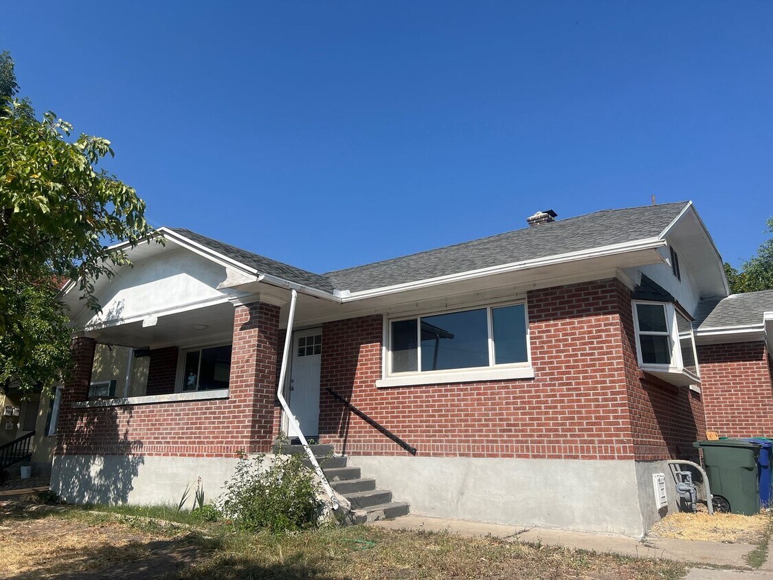 Foto principal - 2312 Harrison Blvd
