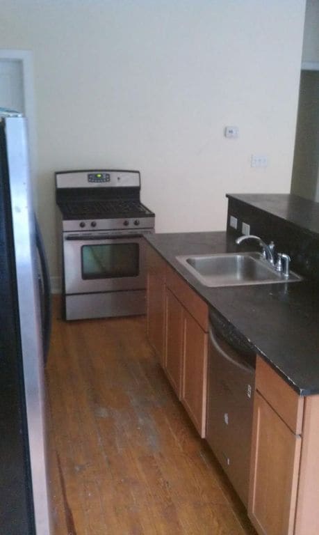 Foto del edificio - 2212 Ravine St