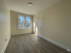 Building Photo - 310 Danforth Ave