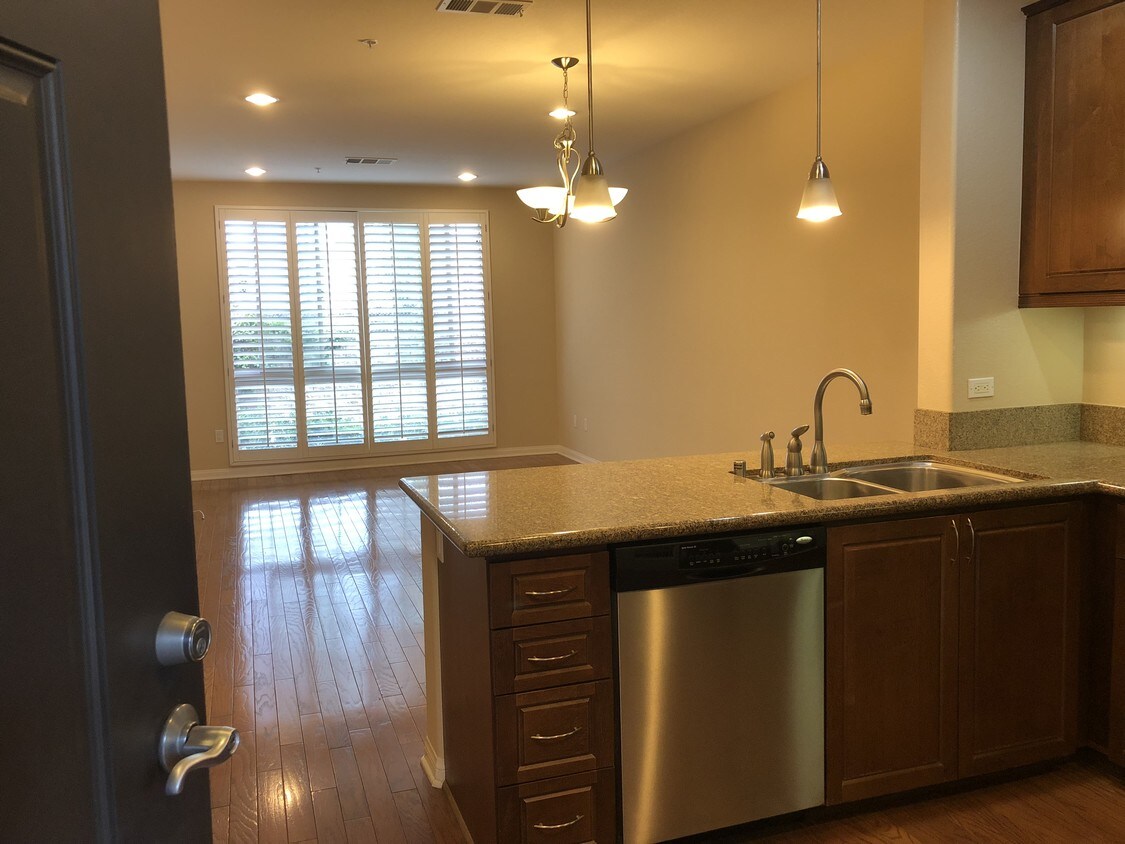 Foto principal - 3887 Pell Pl