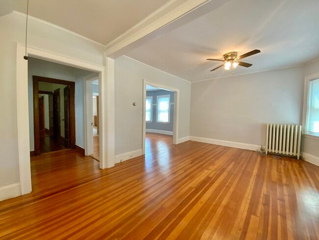 Building Photo - 43 Trowbridge St