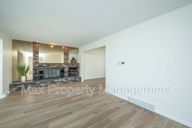 Building Photo - 1484 NW 91st St