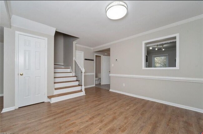 Building Photo - 418 Lake Havasu Dr