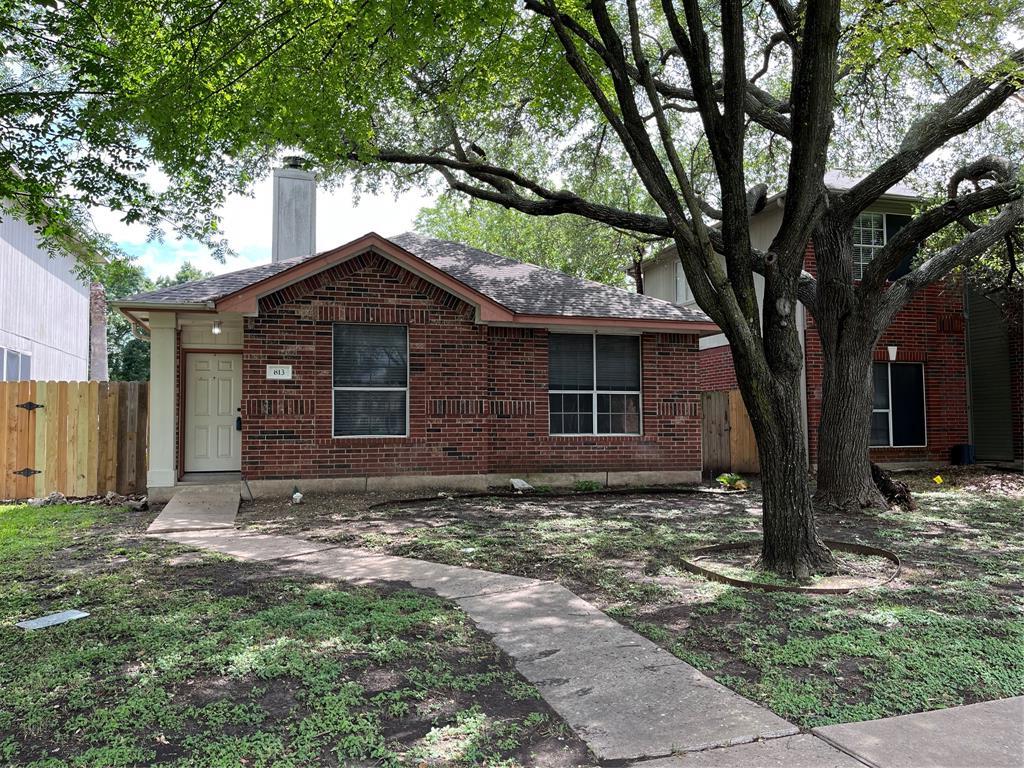 Foto principal - 813 Black Locust Drive West