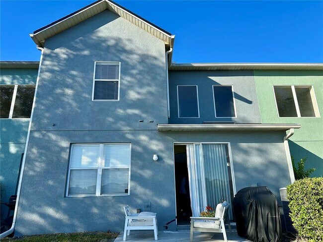 Foto del edificio - 6112 Chapledale Dr