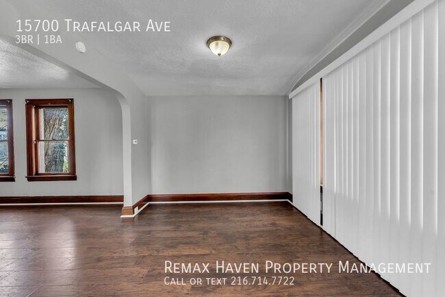 Building Photo - 15700 Trafalgar Ave, Cleveland - 3 bed 1 b...