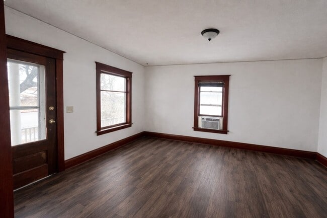 Building Photo - 1315/1317 Cleveland Avenue