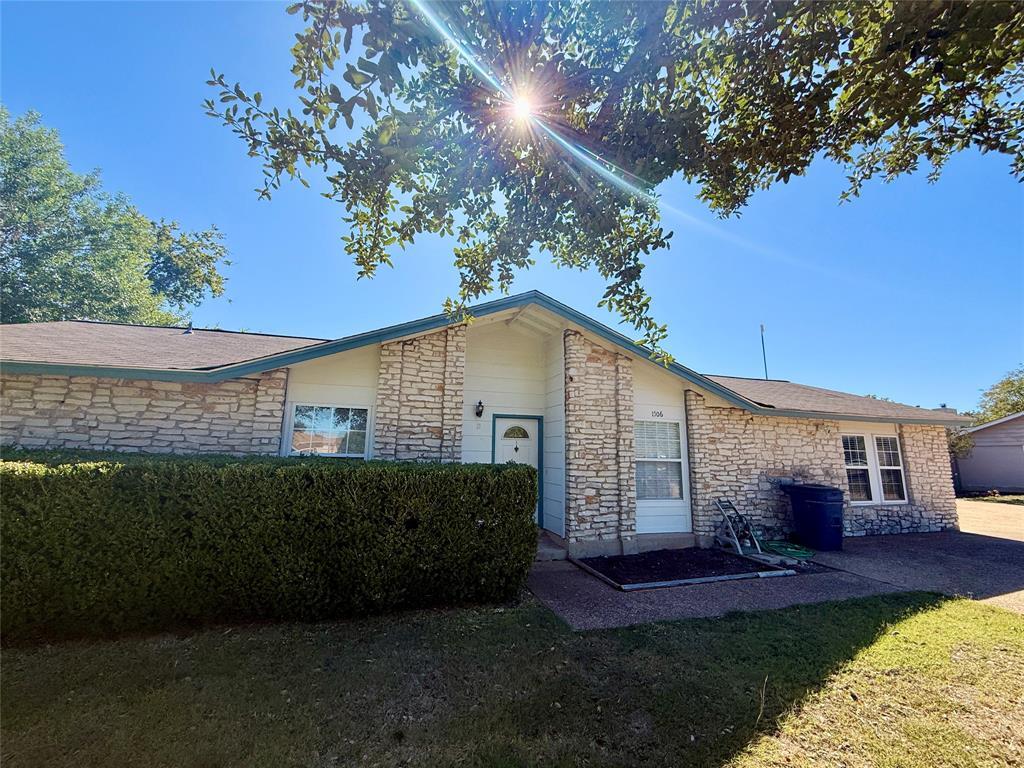 Primary Photo - 1506 Big Meadow Dr