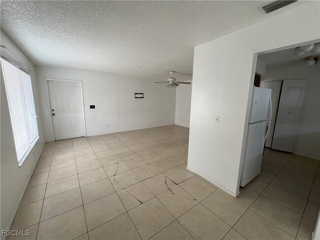Building Photo - 7254 Barragan Rd