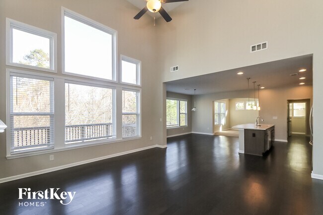 Foto del edificio - 1740 Primrose Park Rd