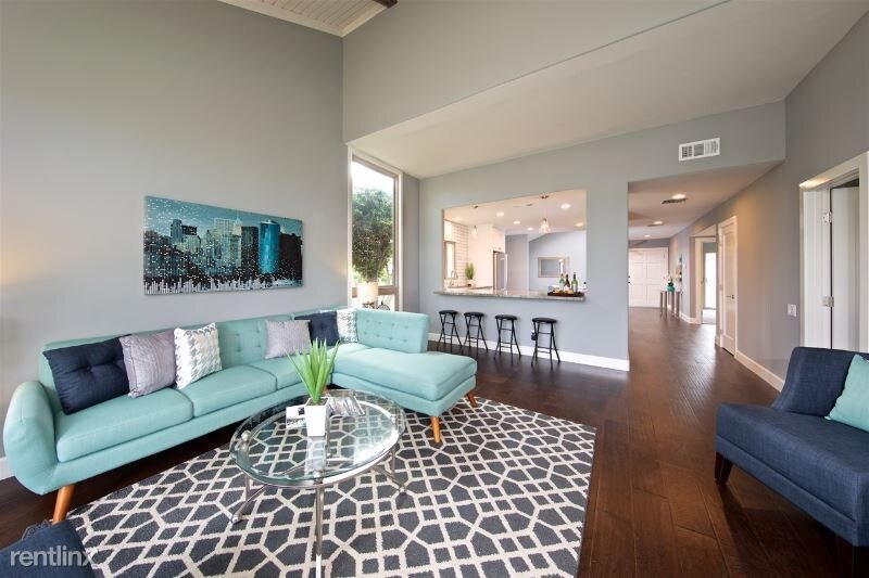 Primary Photo - 3 br, 2 bath Condo - 139 Via Coronado