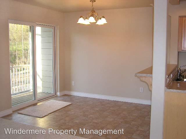 Building Photo - 4250 Spring Creek Ln