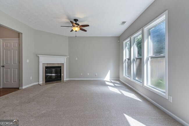 Foto del edificio - 6126 Allpoint Way