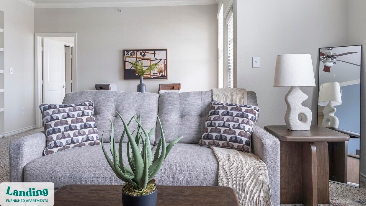 Foto principal - 8989 West Rd