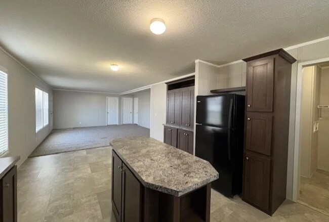 Foto del edificio - 105 Nicole Ct