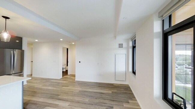 Foto del edificio - 345 Harrison Ave