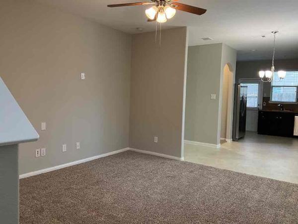 Building Photo - 17047 Amarose Dr