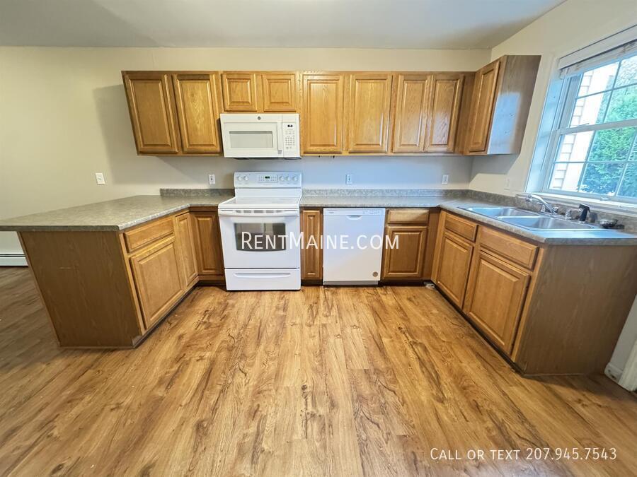 Foto principal - 5 River Village Dr