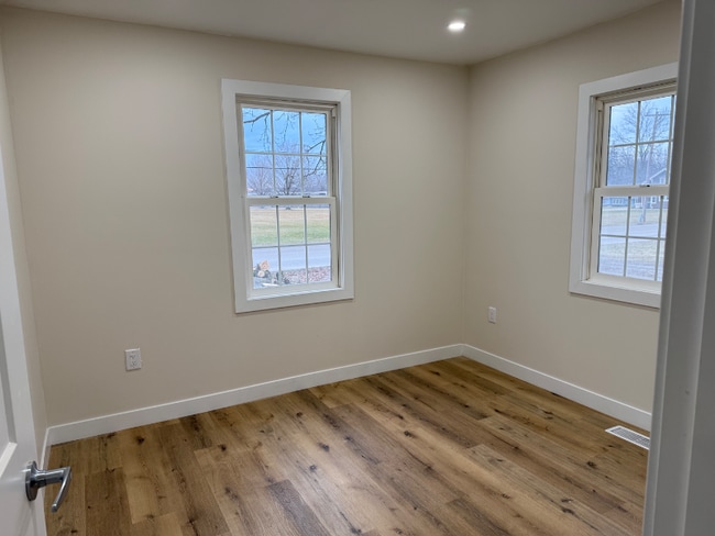 Building Photo - 191 Washington St