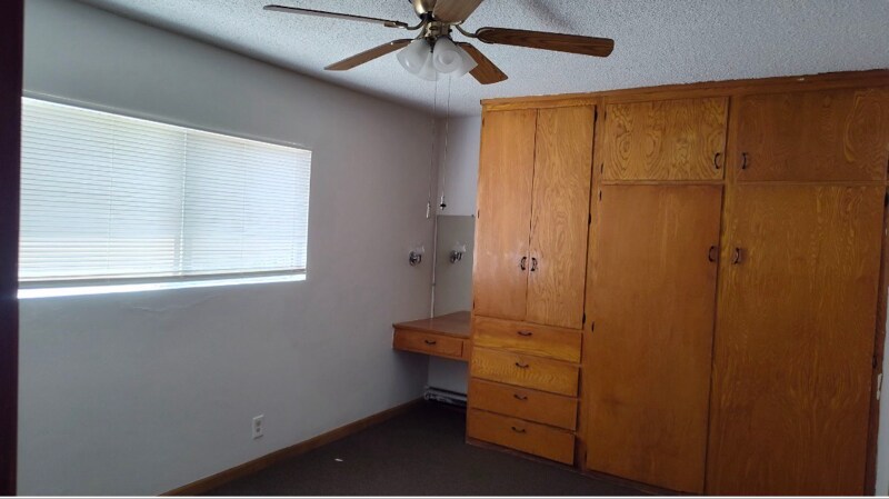 Foto del edificio - 9315 San Vincente Ave