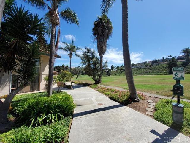 Foto del edificio - 2625 Pirineos Way