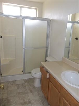 Foto del edificio - 9374 E Lakeshore Dr