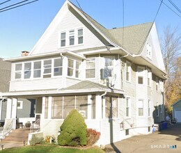 Building Photo - 50 Catherine St