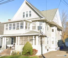 Building Photo - 52 Catherine St