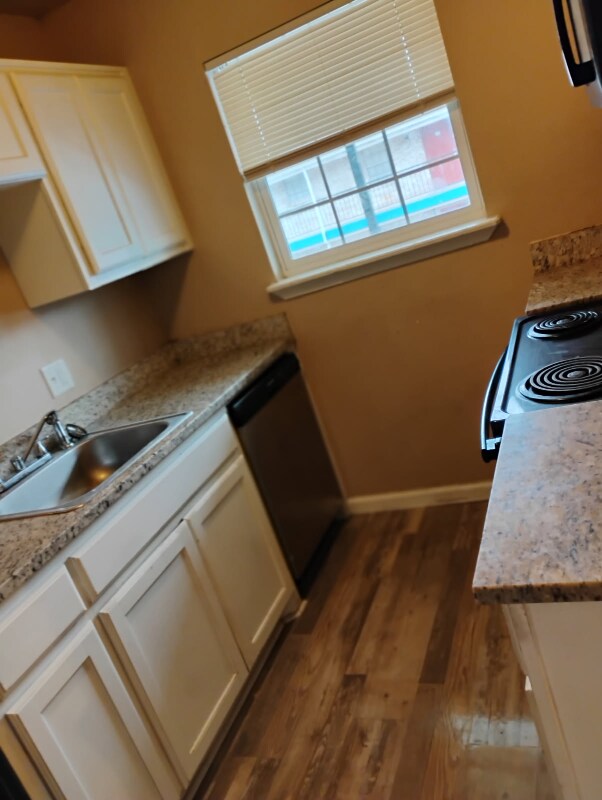 Foto del edificio - 3215 Clarksville St