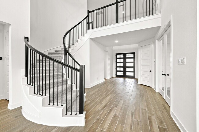 Foto del edificio - 24834 White Alder Wy
