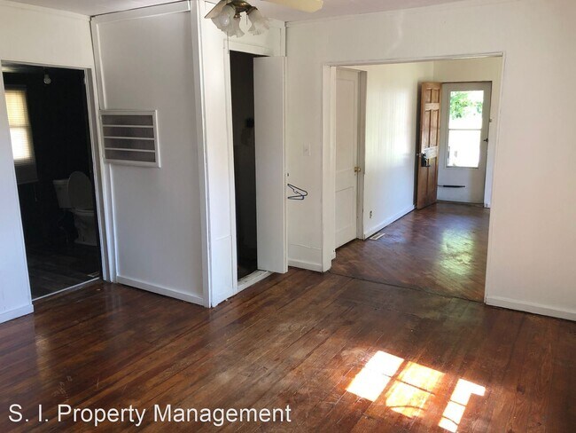 Building Photo - 1 br, 1 bath House - 2407 Casey Ave