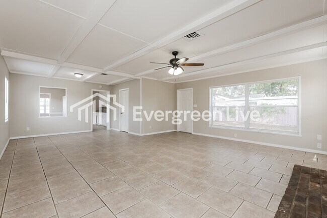 Building Photo - 2307 Freemason St