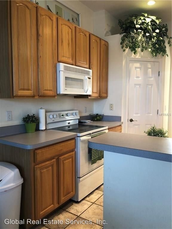 Foto del edificio - 612 Golf Course Pkwy