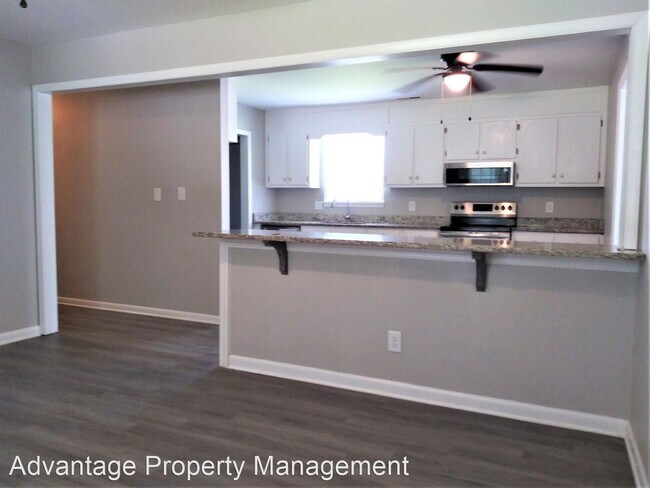 Foto del edificio - 3 br, 2 bath House - 125 Monique Dr