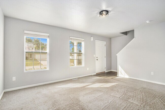 Foto del edificio - Outstanding Newer Home for Lease!