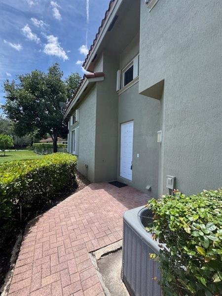Foto del edificio - 12502 NW 56th St
