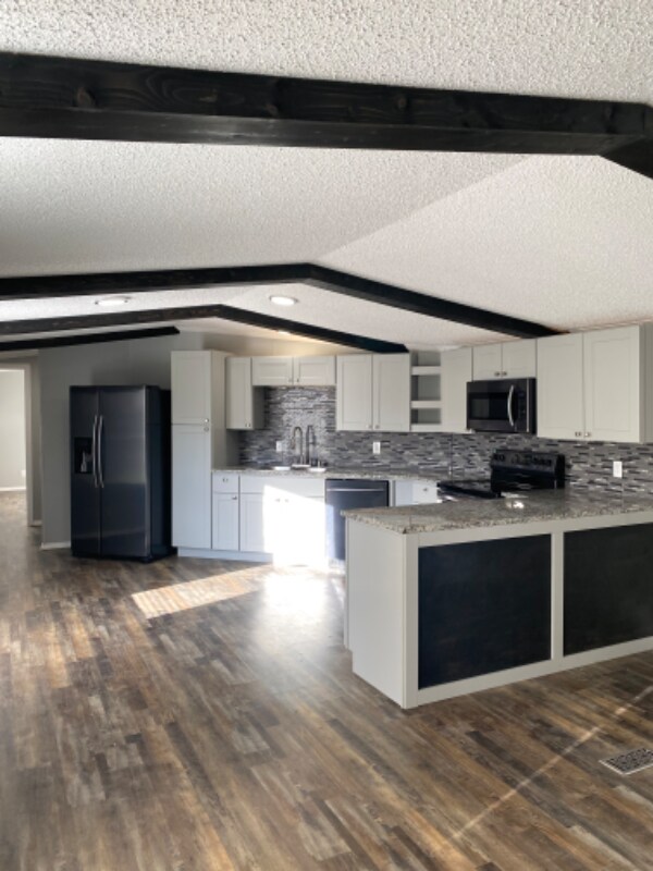 Building Photo - 376 Co Rd 409