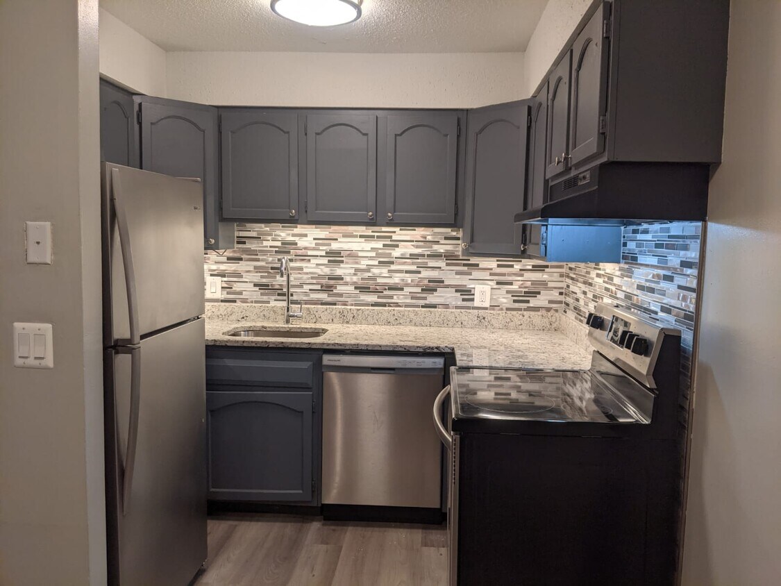 Stonegate Apartments Apartments 1431 Willard Ave Newington, CT