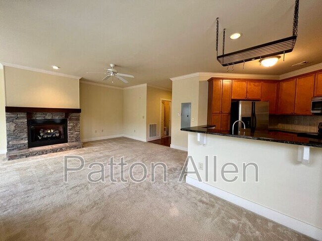 Building Photo - 9 Kenilworth Knolls