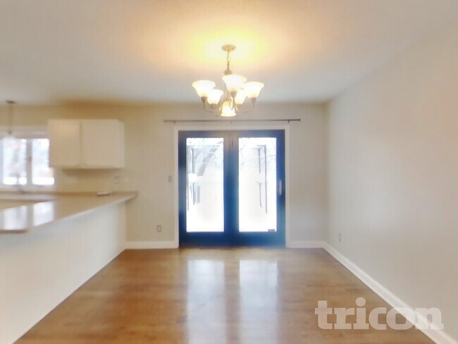 Foto del edificio - 13645 Timber Crest Dr