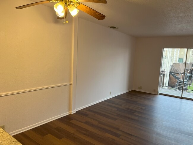 Building Photo - 2509 Giuffrias Ave