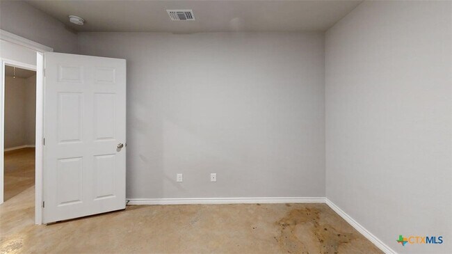 Foto del edificio - 1204 N 8th St